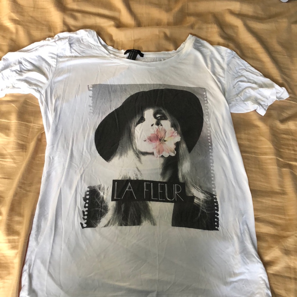 White La Fleur Tee